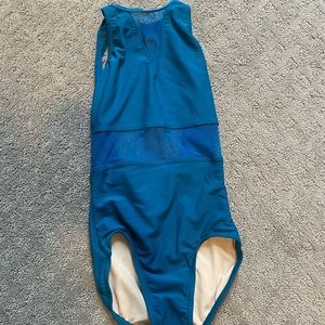 BP Designs Lauren Leo